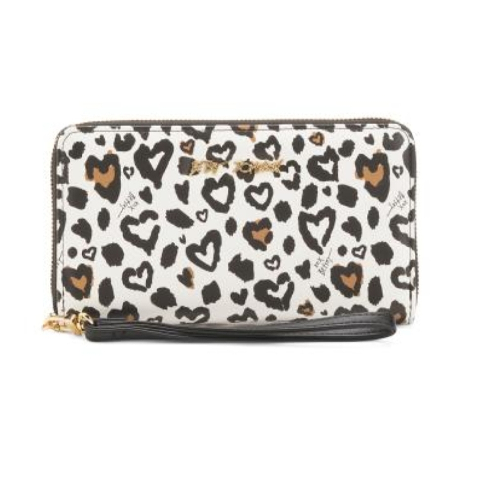 NWT Betsey Johnson Heart Leopard Print Wristlet